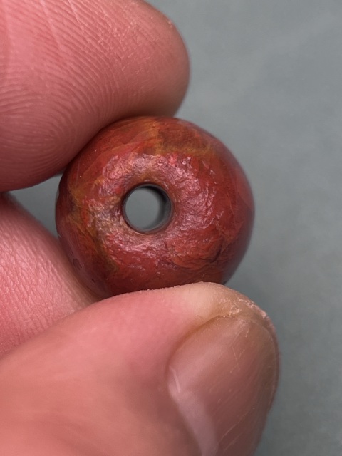 古玩玉器戰國紅鎬瑪瑙珠2拍賣,當前價格8600元