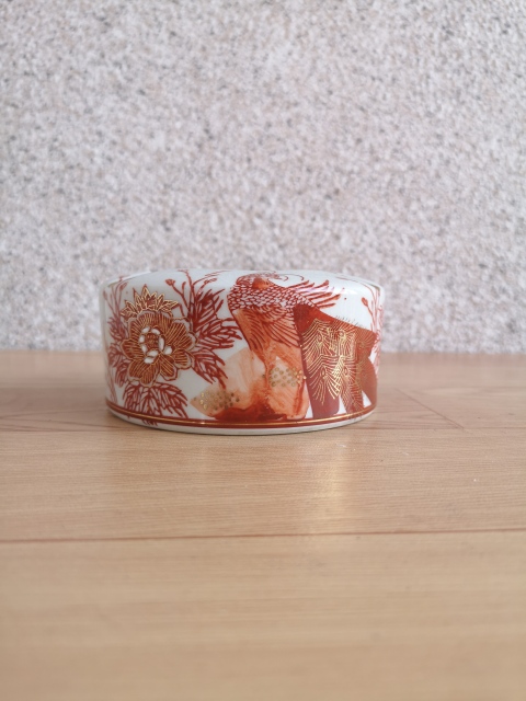 古玩陶瓷煙灰缸拍賣,當前價格398元