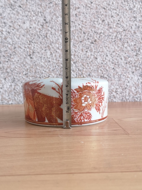 古玩陶瓷煙灰缸拍賣,當前價格398元