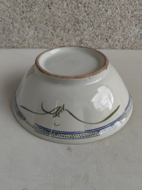 古玩陶瓷粉彩花卉紋碗拍賣，當(dāng)前價(jià)格220元