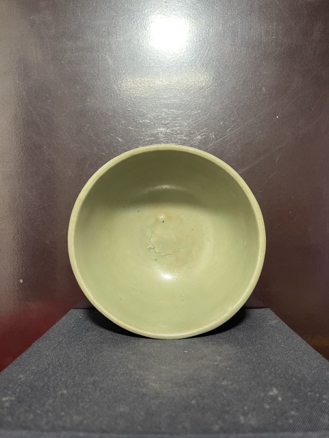 古玩陶瓷龍泉青瓷刻線條紋茶碗拍賣，當前價格6500元