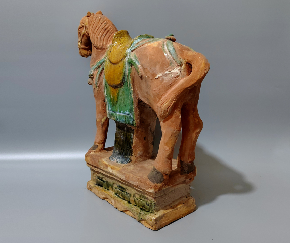 古玩陶瓷【館藏級】明代三彩陶馬俑塑像拍賣，當前價格6800元