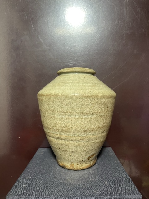 古玩陶瓷明龍泉青瓷梅瓶拍賣，當前價格3500元