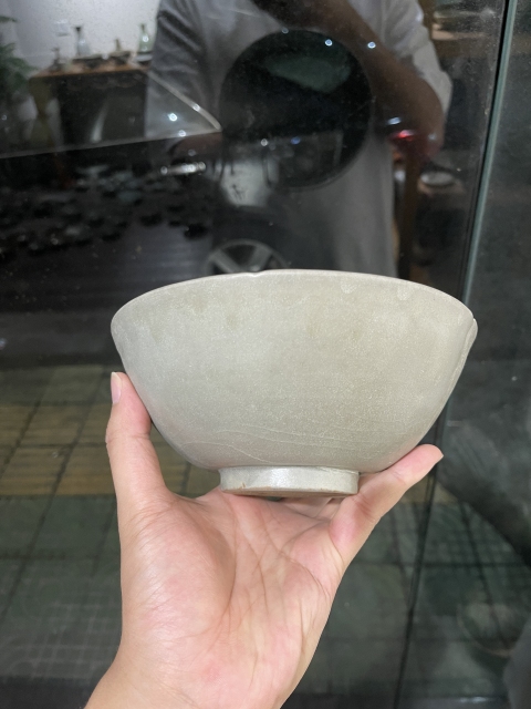 古玩陶瓷金村窯青瓷刻花金玉滿堂葵口碗拍賣,當前價格888元