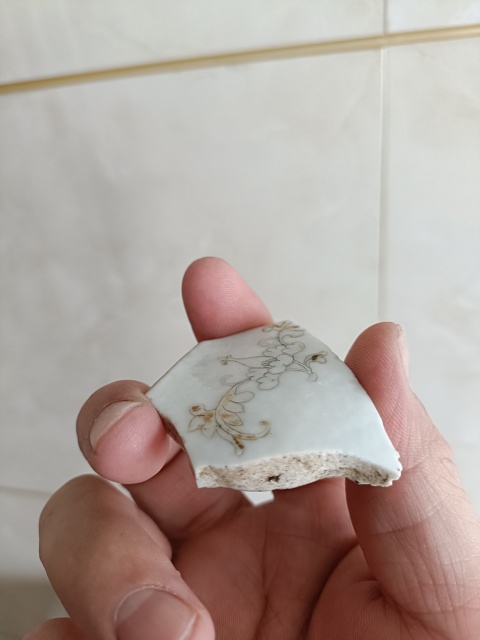古玩陶瓷清同治官窯松石綠地粉彩纏枝花卉紋壽字標本拍賣,當前價格299元