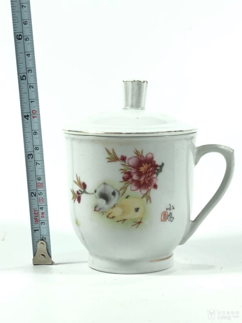 古玩陶瓷彩繪小雞圖紋手把蓋杯拍賣,當前價格110元