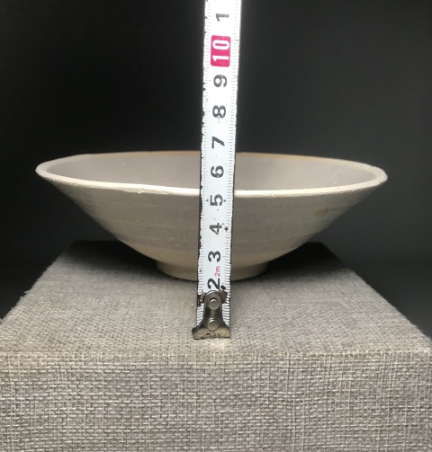 古玩陶瓷（宋代）青白釉出筋梅花紋大碗拍賣，當前價格888元