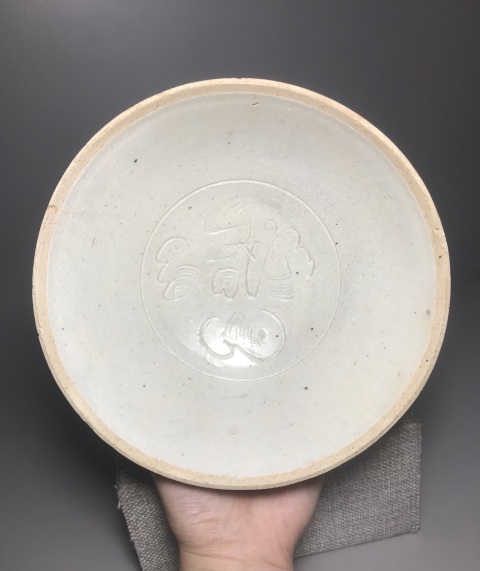 古玩陶瓷(收藏精品)青白釉刻花紋大碗拍賣,當前價格0元