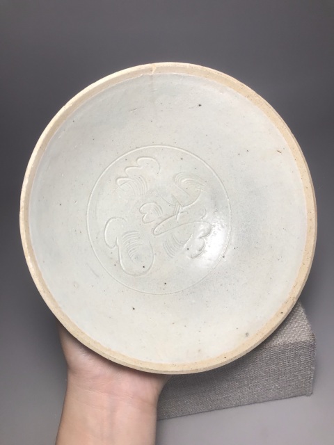 古玩陶瓷(收藏精品)青白釉刻花紋大碗拍賣,當前價格0元