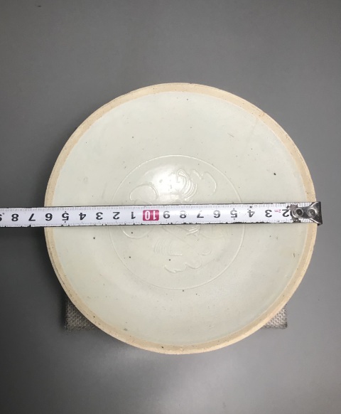 古玩陶瓷(收藏精品)青白釉刻花紋大碗拍賣,當前價格0元