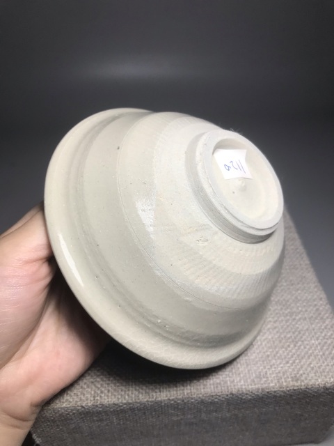 古玩陶瓷釉水漂亮青白釉碗拍賣，當前價格0元