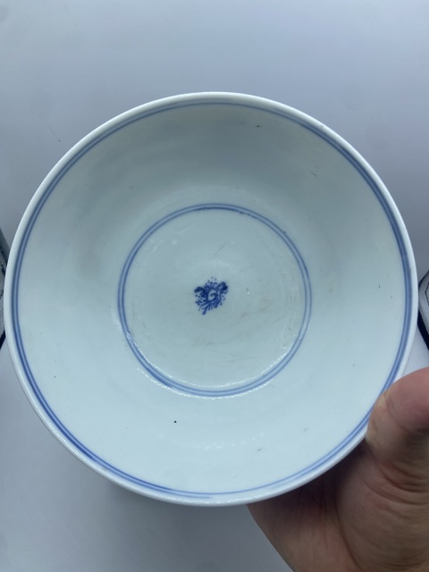 古玩陶瓷19 世紀(jì) 青花山水人物碗拍賣，當(dāng)前價(jià)格3600元