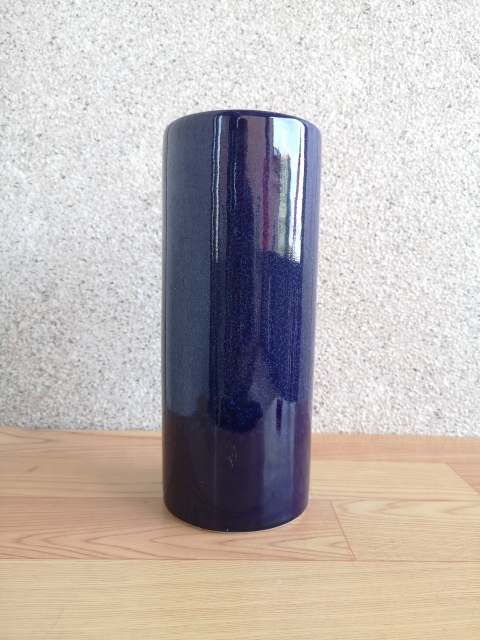 古玩陶瓷窯變藍(lán)釉帽筒拍賣,當(dāng)前價(jià)格450元