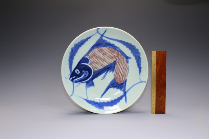 古玩陶瓷清中期·青花釉里紅鯉魚躍龍門盤真品鑒賞圖