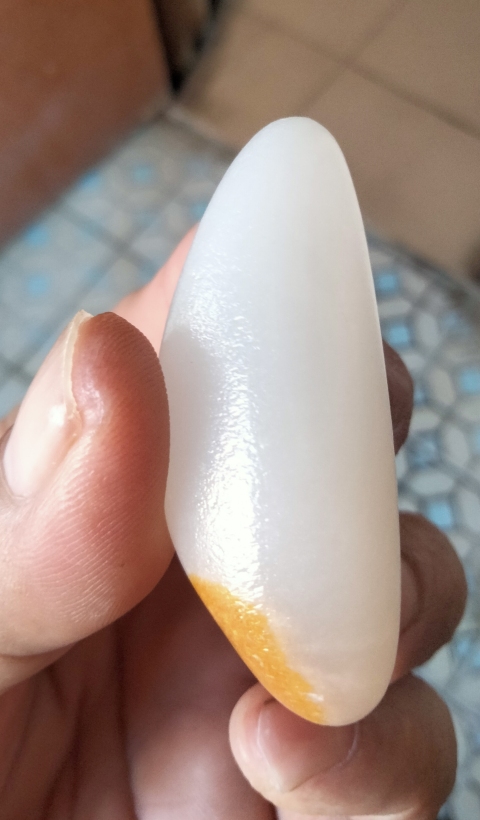 古玩玉器和田玉原石拍賣(mài)，當(dāng)前價(jià)格260元