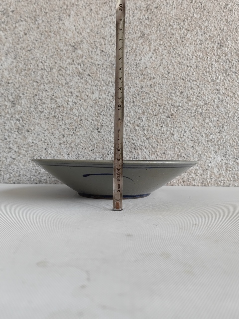 古玩陶瓷魚(yú)紋青花盤拍賣，當(dāng)前價(jià)格550元