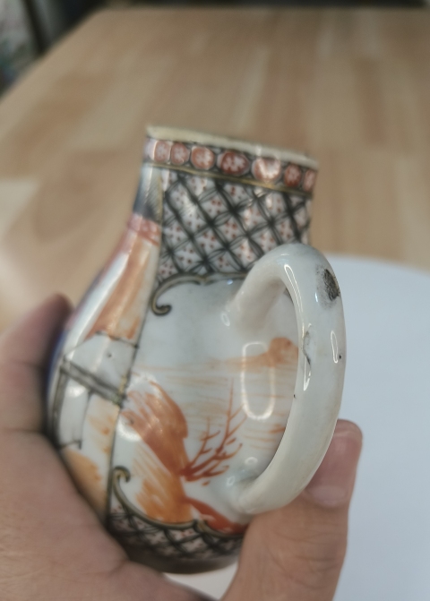 古玩陶瓷廣彩人物故事紋奶壺拍賣(mài)，當(dāng)前價(jià)格860元