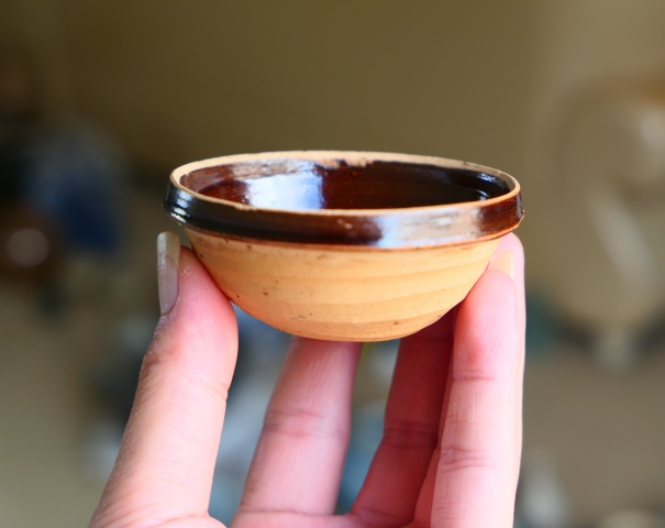 古玩陶瓷明清.紫金釉束口盞拍賣，當(dāng)前價(jià)格980元