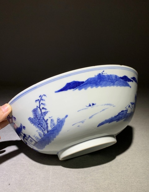 古玩陶瓷晚清青花山水亭臺人物大碗拍賣，當(dāng)前價格5600元