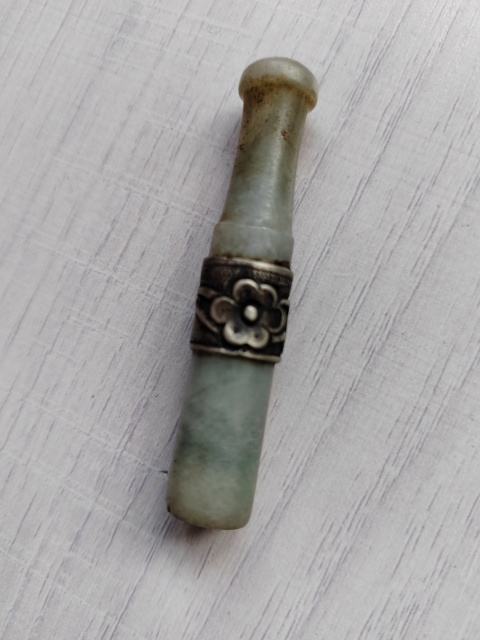 古玩玉器清代翡翠煙嘴拍賣,當(dāng)前價(jià)格2655元