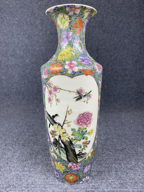 古玩陶瓷粉彩百花開光花鳥紋軟棒槌瓶拍賣，當前價格12800元