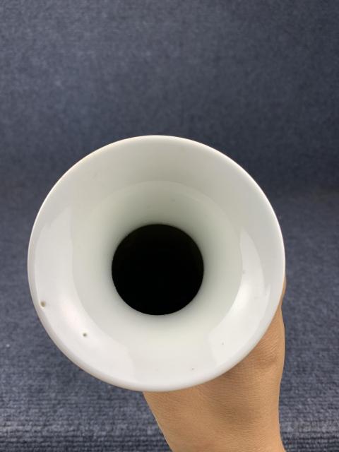 古玩陶瓷粉彩百花開光花鳥紋軟棒槌瓶拍賣，當前價格12800元