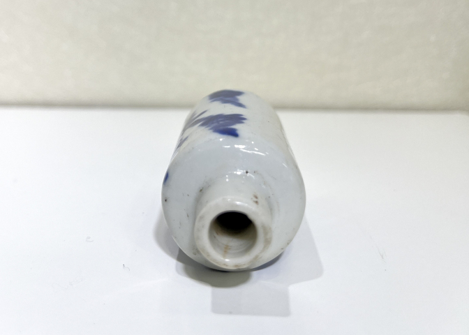 古玩陶瓷青花魚藻紋鼻煙壺拍賣,當前價格1800元