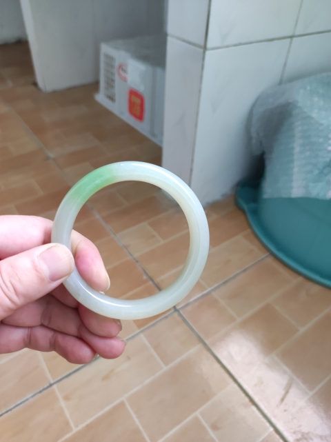 古玩玉器玉鐲子拍賣,當(dāng)前價格16000元