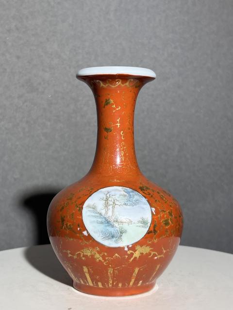 古玩陶瓷民國·居仁堂款 紅釉描金開窗山水人物紋賞瓶拍賣,當(dāng)前價(jià)格4800元
