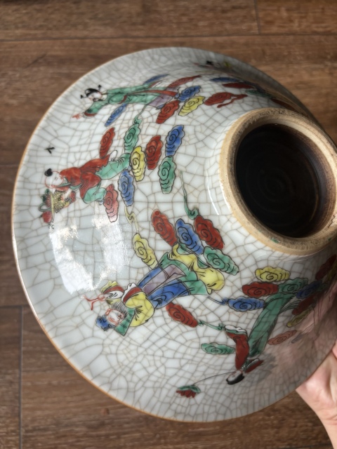 古玩陶瓷歐洲回流清代哥釉五彩八仙人物斗笠碗拍賣，當前價格2180元