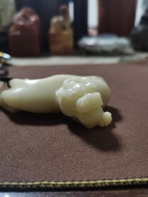 古玩雜項(xiàng)壽山芙蓉石把件拍賣,當(dāng)前價(jià)格2280元