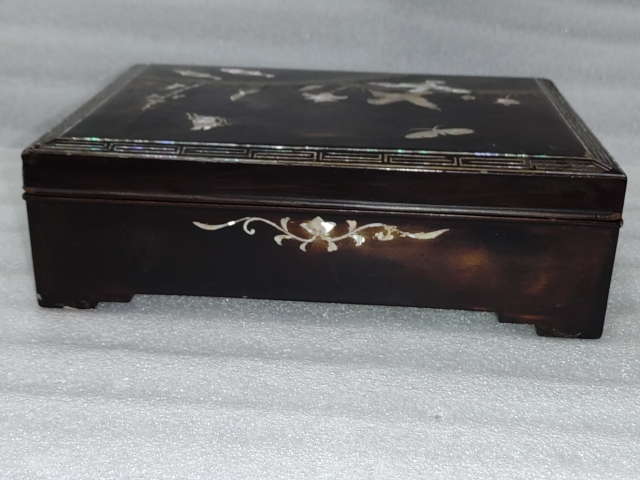 古玩雜項漆盒拍賣，當前價格780元