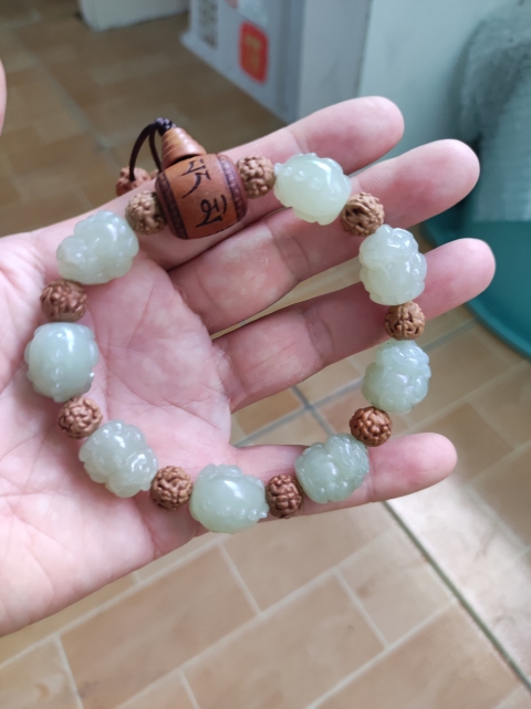 古玩玉器羅漢手鏈拍賣，當前價格960元
