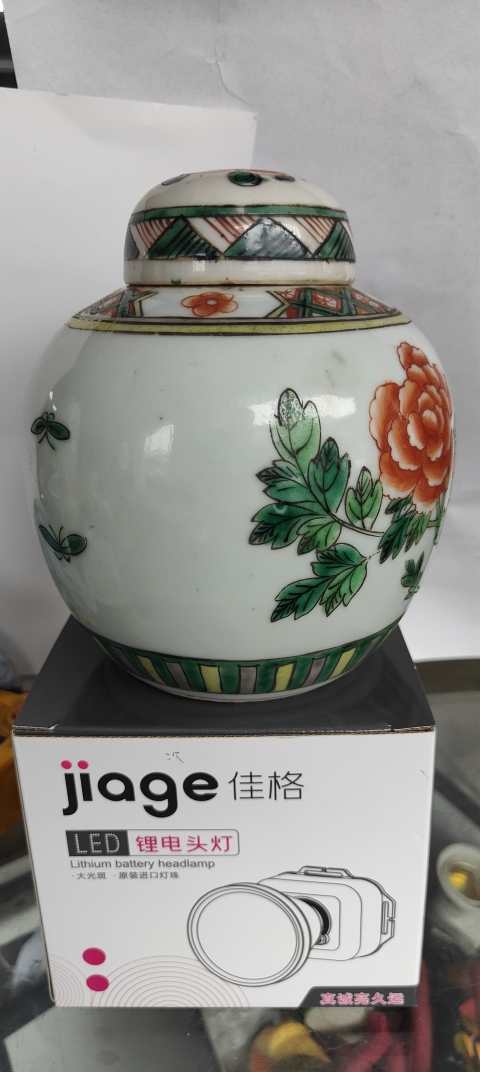 古玩陶瓷晚清五彩花鳥罐拍賣，當(dāng)前價(jià)格2300元