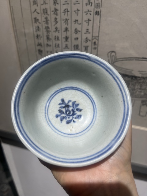 古玩陶瓷青花獅紋撇口杯拍賣,當前價格99999元