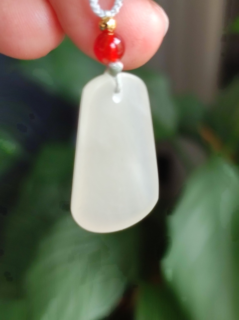古玩玉器玉雕“素紋掛墜”拍賣，當前價格450元