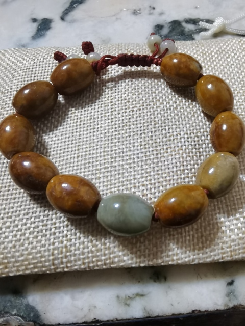 古玩玉器翡翠珠竄拍賣,當前價格220元