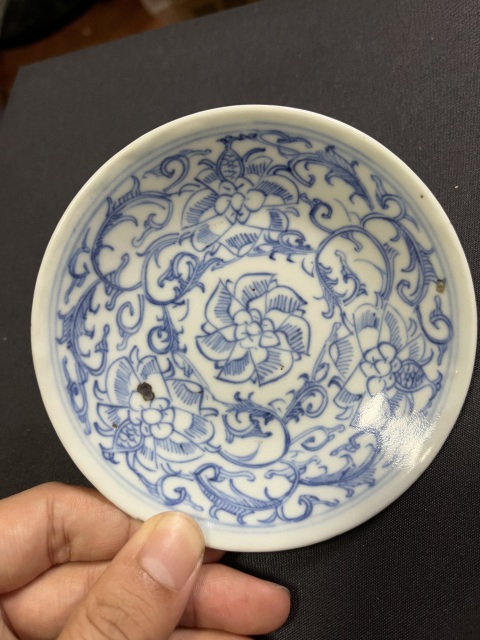古玩陶瓷清中期青花淡描花卉紋盤拍賣，當前價格288元