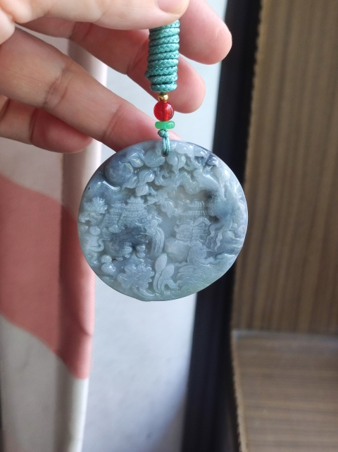 古玩玉器翡翠雕刻山水牌拍賣,當前價格180元