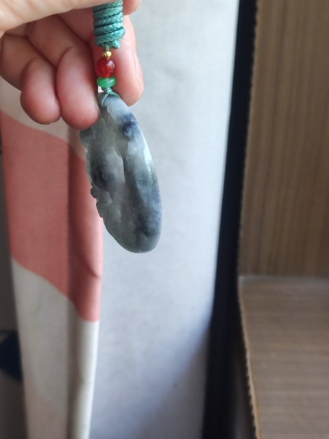 古玩玉器翡翠雕刻山水牌拍賣,當前價格180元