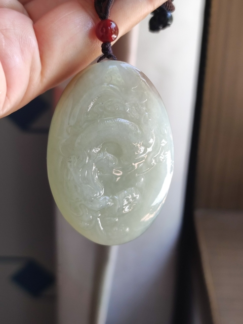 古玩玉器龍牌子拍賣，當前價格160元