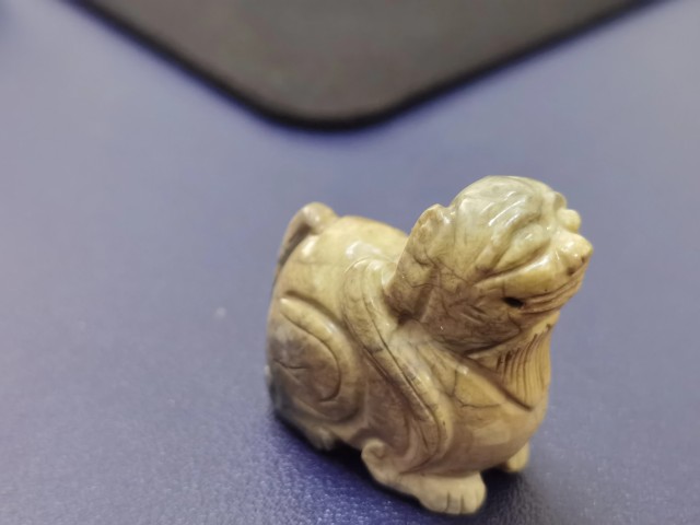 古玩玉器和田玉雕“瑞獸”拍賣,當(dāng)前價格39999元