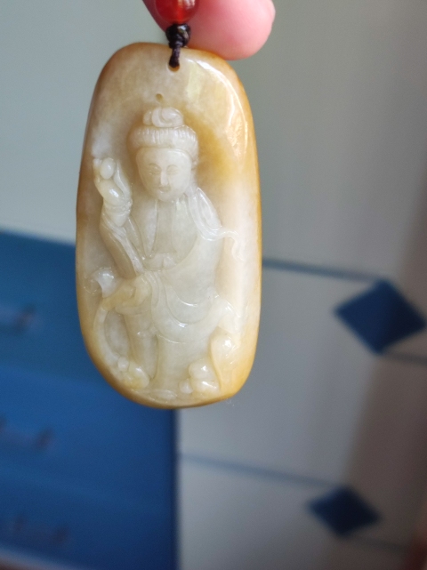 古玩玉器玉雕“觀音”掛件拍賣,當前價格160元