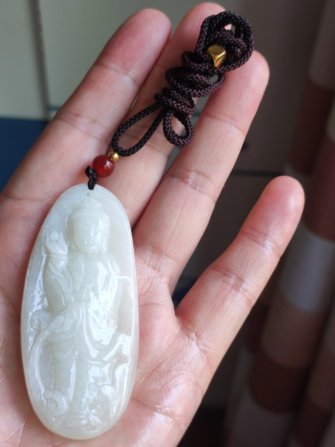 古玩玉器觀音拍賣,當前價格160元