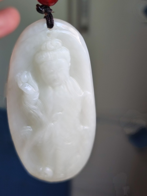 古玩玉器觀音拍賣,當前價格160元