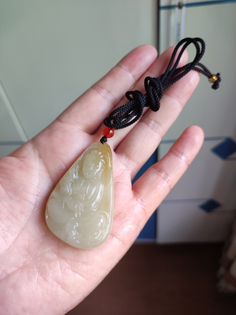古玩玉器觀音拍賣，當前價格120元