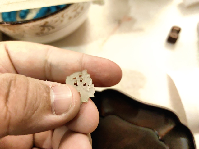 古玩玉器清暗八仙花片拍賣，當前價格400元