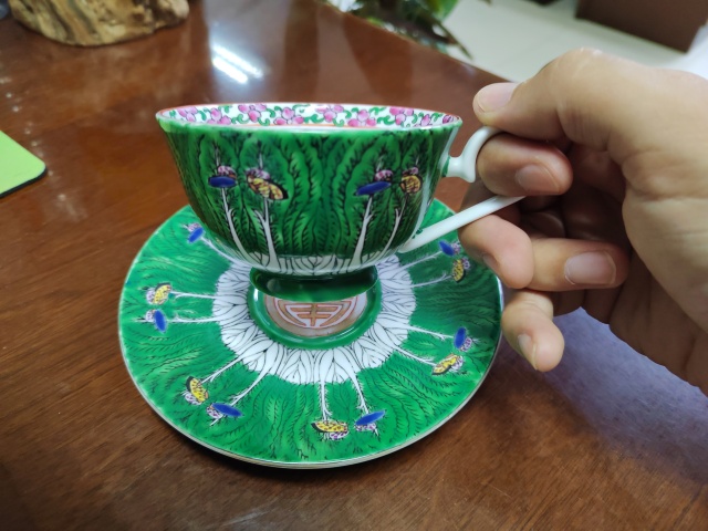 古玩陶瓷廣彩白菜紋杯碟拍賣，當前價格518元