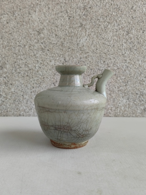 古玩陶瓷清代中期無柄壺拍賣,當前價格580元