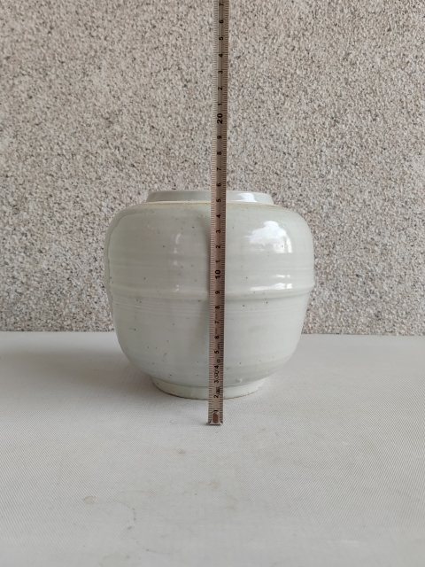 古玩陶瓷清中期白釉罐拍賣，當前價格680元